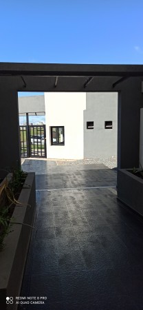 VALLE CERCANO- COMPLEJO C/PILETA y SEGURIDAD- Dto. Externo 1dor.--