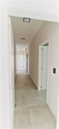FINCAS 2- CASA LLAVE EN MANO CON PILETA- FRENTE A ESPACIO VERDE