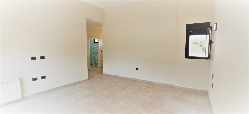 FINCAS 2- CASA LLAVE EN MANO CON PILETA- FRENTE A ESPACIO VERDE
