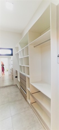 FINCAS 2- CASA LLAVE EN MANO CON PILETA- FRENTE A ESPACIO VERDE