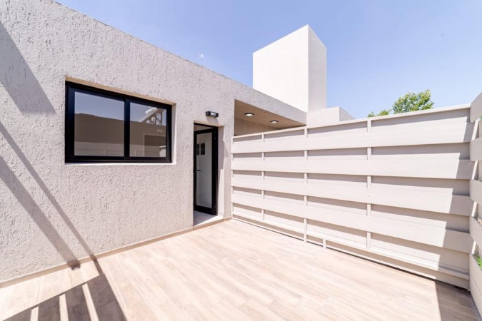 FINCAS 2- CASA LLAVE EN MANO CON PILETA- FRENTE A ESPACIO VERDE