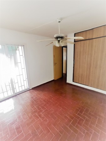  2 dormitorios EN Planta Baja / 2 patios y alarma / Complejo Mari I