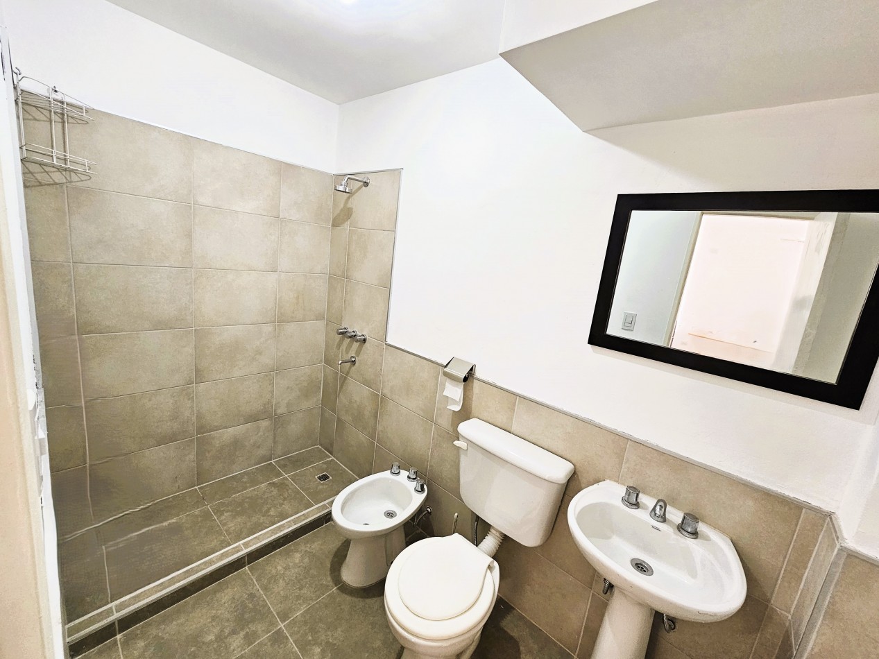 NUEVO - DUPLEX DE UN DORMI - PATIO - NO PAGA EXPENSAS