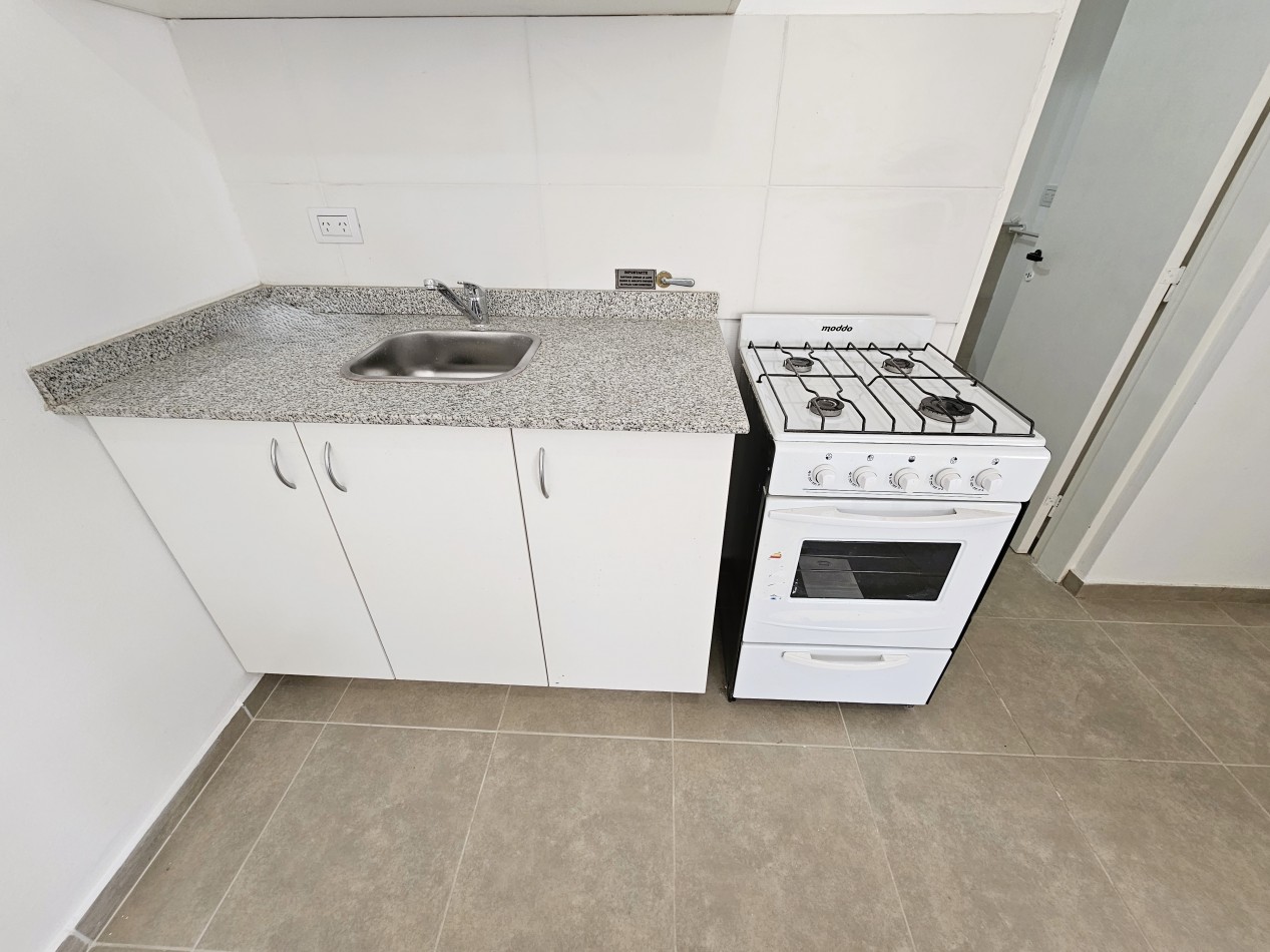 NUEVO - DUPLEX DE UN DORMI - PATIO - NO PAGA EXPENSAS