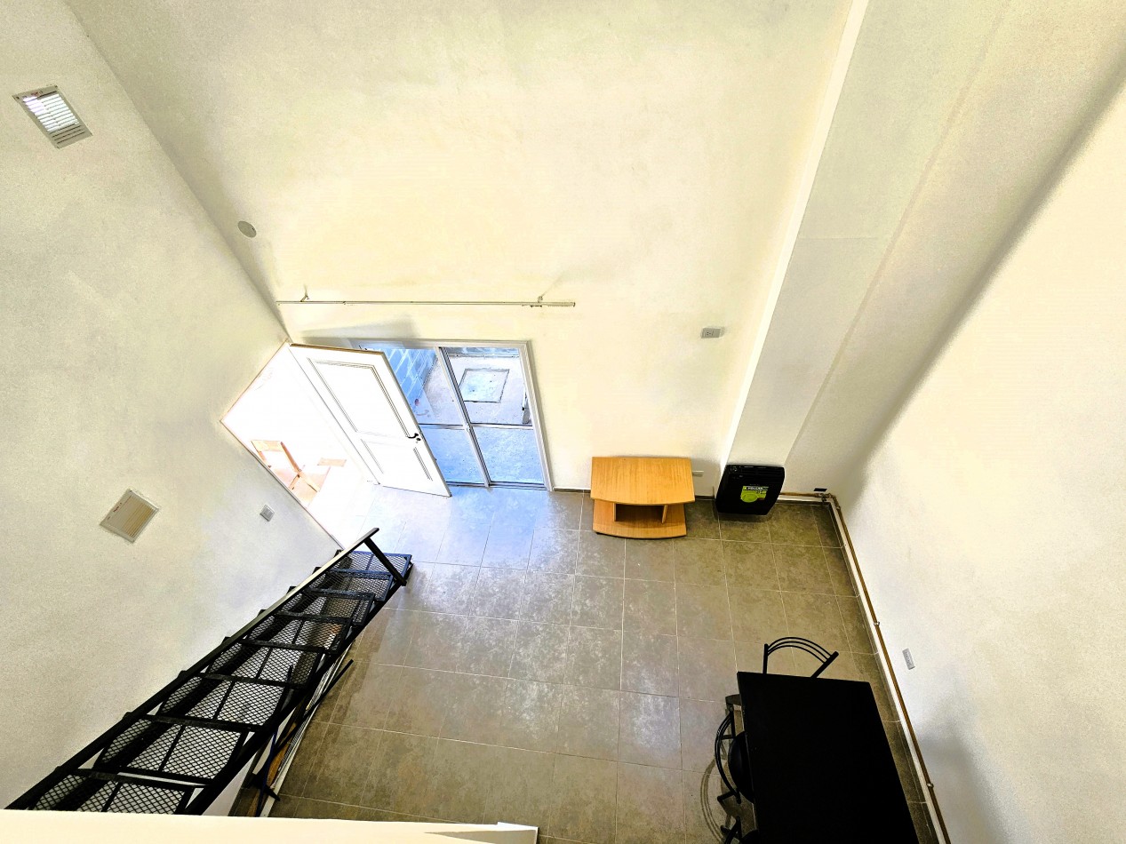 NUEVO - DUPLEX DE UN DORMI - PATIO - NO PAGA EXPENSAS