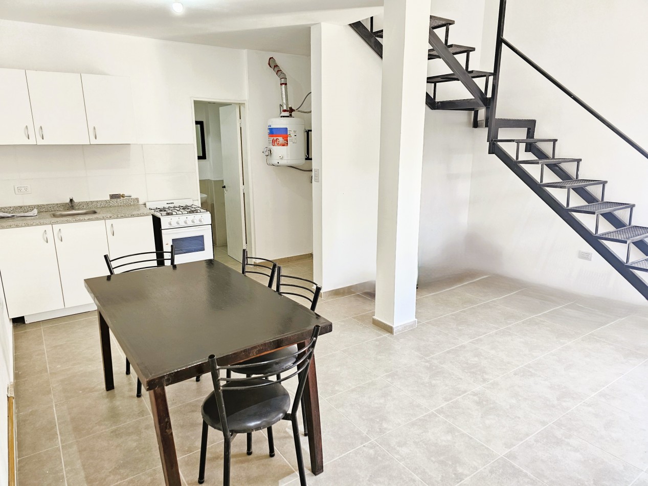 NUEVO - DUPLEX DE UN DORMI - PATIO - NO PAGA EXPENSAS