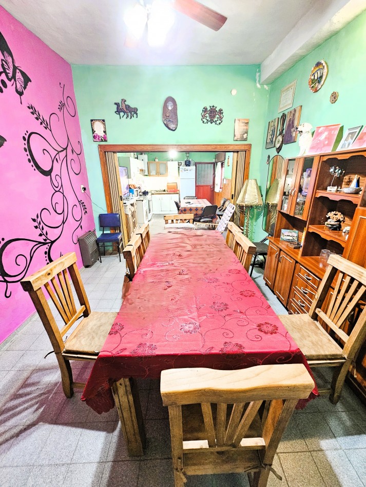SOBRE ARMADA ARGENTINA - CASA DE 3 DORMITORIOS - IDEAL LOCAL COMERCIAL