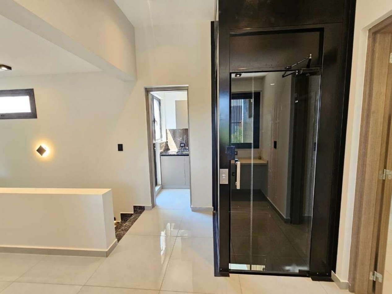 GREENVILLE 2 | CASA A ESTRENAR CON ASCENSOR | DISEÑO PREMIUM Y ACCESIBILIDAD TOTAL