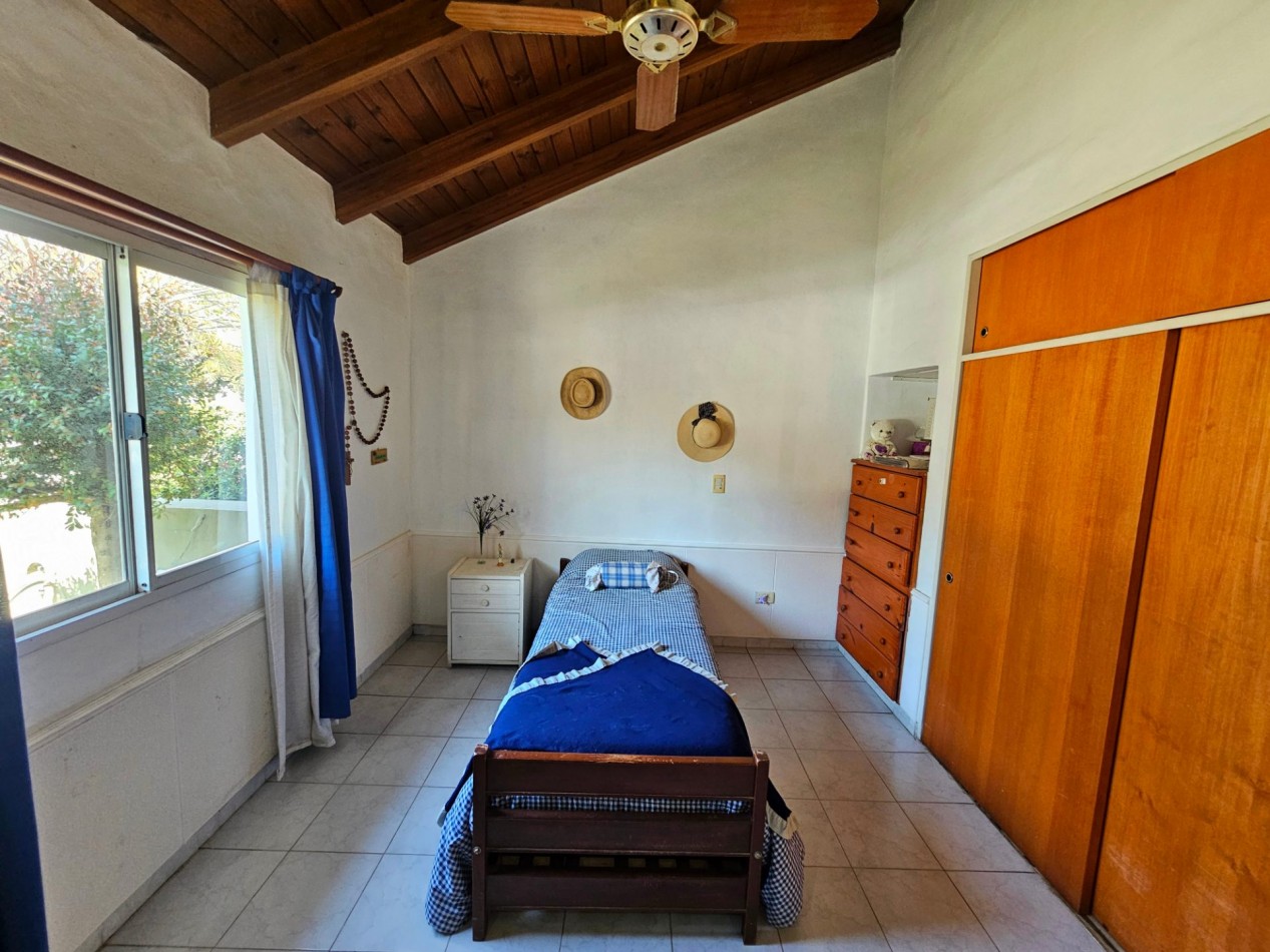 TEJAS DEL SUR I - CASA 3 DORM + ESCRITORIO - PILETA - LOTE 360M2