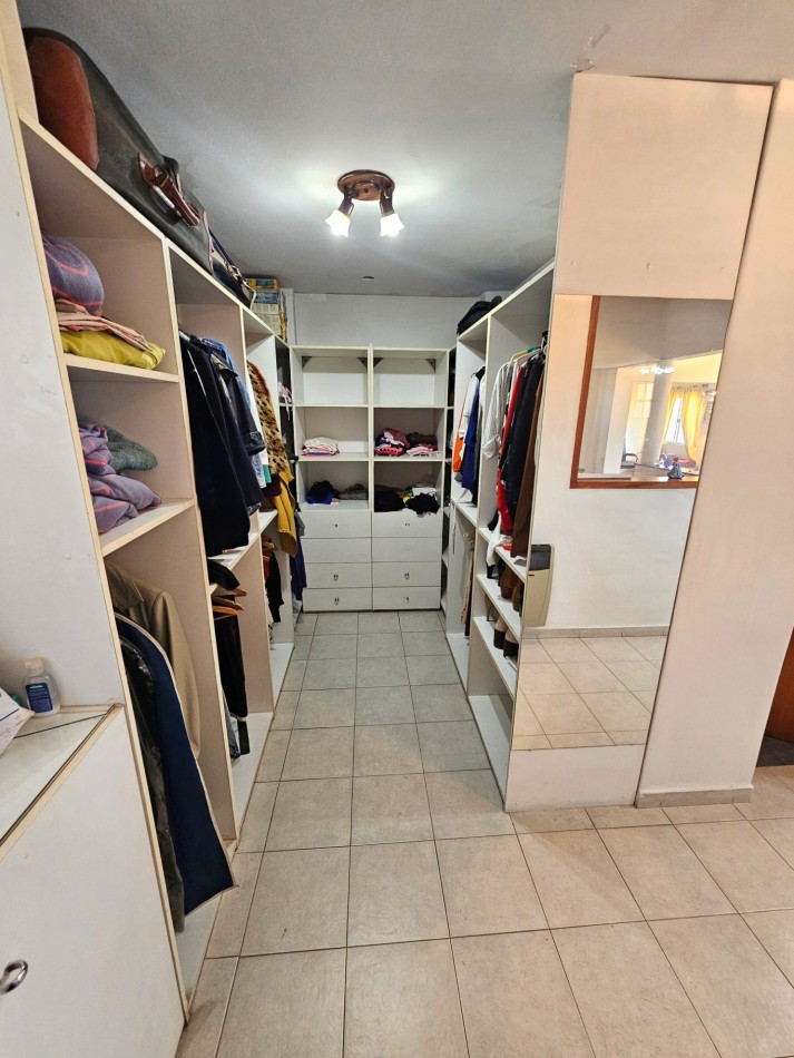 TEJAS DEL SUR I - CASA 3 DORM + ESCRITORIO - PILETA - LOTE 360M2