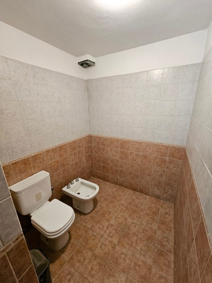 TEJAS DEL SUR I - CASA 3 DORM + ESCRITORIO - PILETA - LOTE 360M2