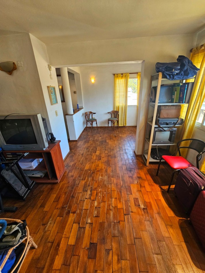 TEJAS DEL SUR I - CASA 3 DORM + ESCRITORIO - PILETA - LOTE 360M2