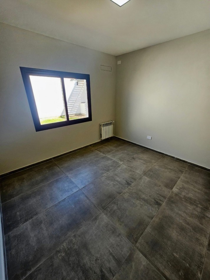 CASA A ESTRENAR 2 DORM / EN PLANTA BAJA / CON SUITE Y GALERIA/ SAN IGNACIO VILLAGE