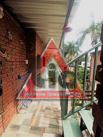 LOCAL COMERCIAL + CASA DE 3 DOR. EN PLANTA ALTA C/COCHERA X3