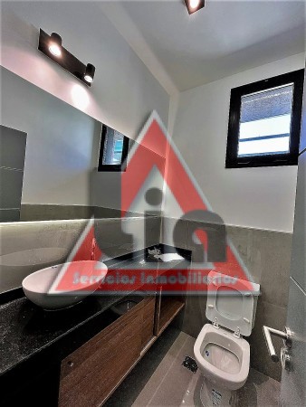 ¿SEGURIDAD, AREA RECREATIVA Y DISEñO ? ESTE ES TU DUPLEX AHORA CON PILE...