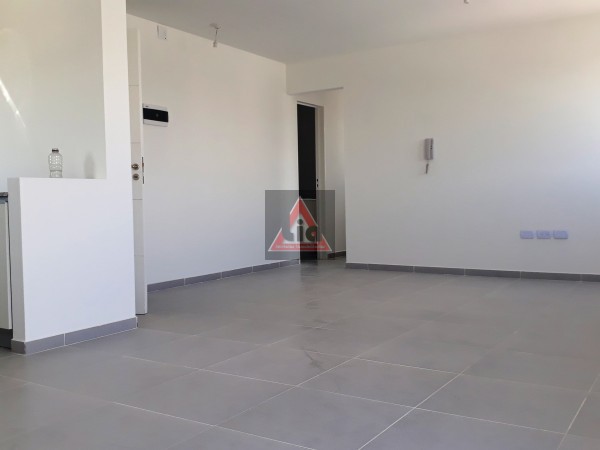 CENTRO ALBERDI- A ESTRENAR- 1 DOR C/2 BALCONES Y TERRAZA -