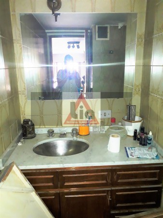 SEMIPISO FRENTE AL ARZOBISPADO CON COCHERA USD 149.000!!!