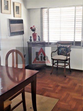 SEMIPISO FRENTE AL ARZOBISPADO CON COCHERA USD 149.000!!!