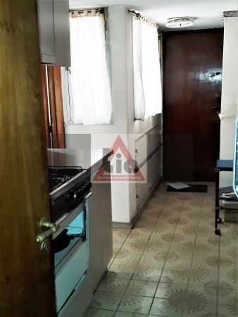 SEMIPISO FRENTE AL ARZOBISPADO CON COCHERA USD 149.000!!!