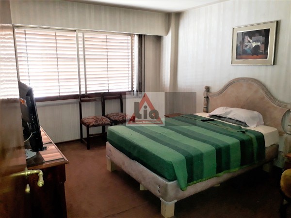 SEMIPISO FRENTE AL ARZOBISPADO CON COCHERA USD 149.000!!!