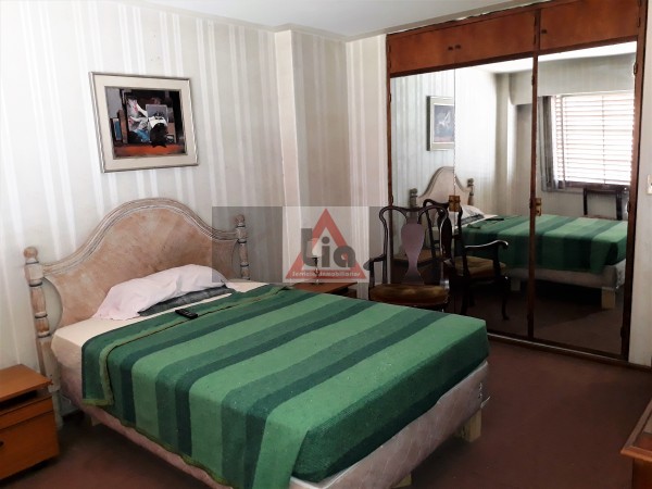 SEMIPISO FRENTE AL ARZOBISPADO CON COCHERA USD 149.000!!!