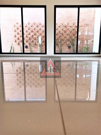 GREENVILLE 2 - CASA DE 3 DOR.CON PILETA Y ESCRITORIO -