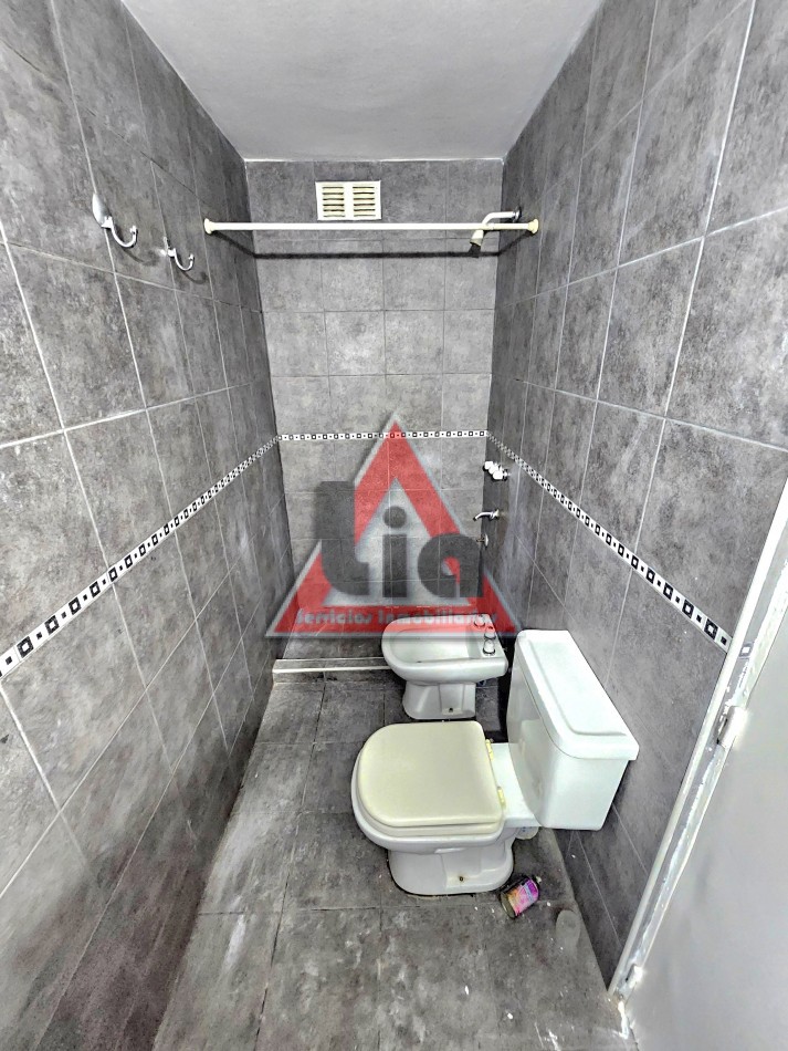 USD 69.900 | Duplex 2 dorm + escritorio | Apto profesional | Guemes/Tribunales