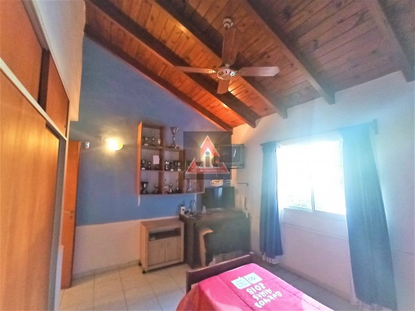 TEJAS 1 - CASA CON PILETA - LA MEJOR UBICACION -