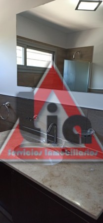 DUPLEX DE 182m2 c/PILETA - CAÑITAS -