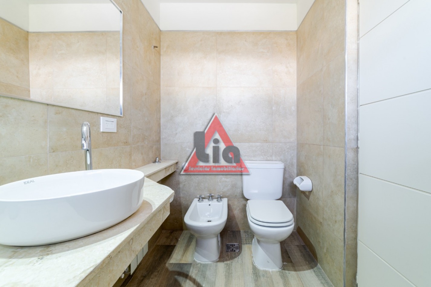 GREENVILLE 2 - DUPLEX PREMIUM - SE VENDE COMO ESTA EN LAS FOTOS-