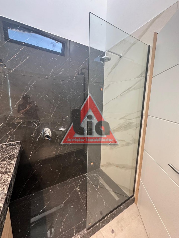 ¿SEGURIDAD, AREA RECREATIVA Y DISEñO ? ESTE ES TU DUPLEX AHORA CON PILE...