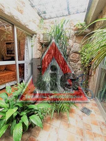 LOCAL COMERCIAL + CASA DE 3 DOR. EN PLANTA ALTA C/COCHERA X3