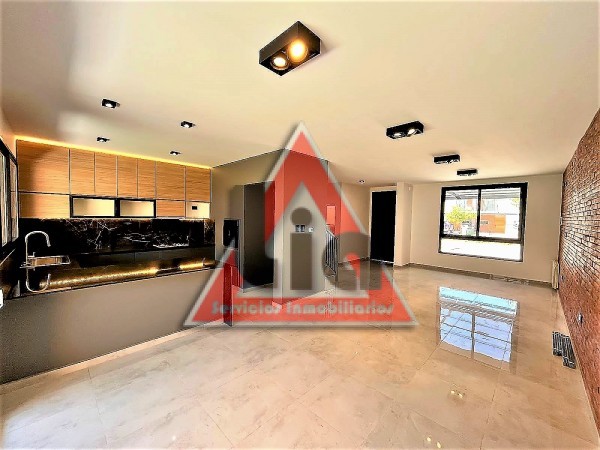 ¿SEGURIDAD, AREA RECREATIVA Y DISEñO ? ESTE ES TU DUPLEX AHORA CON PILE...