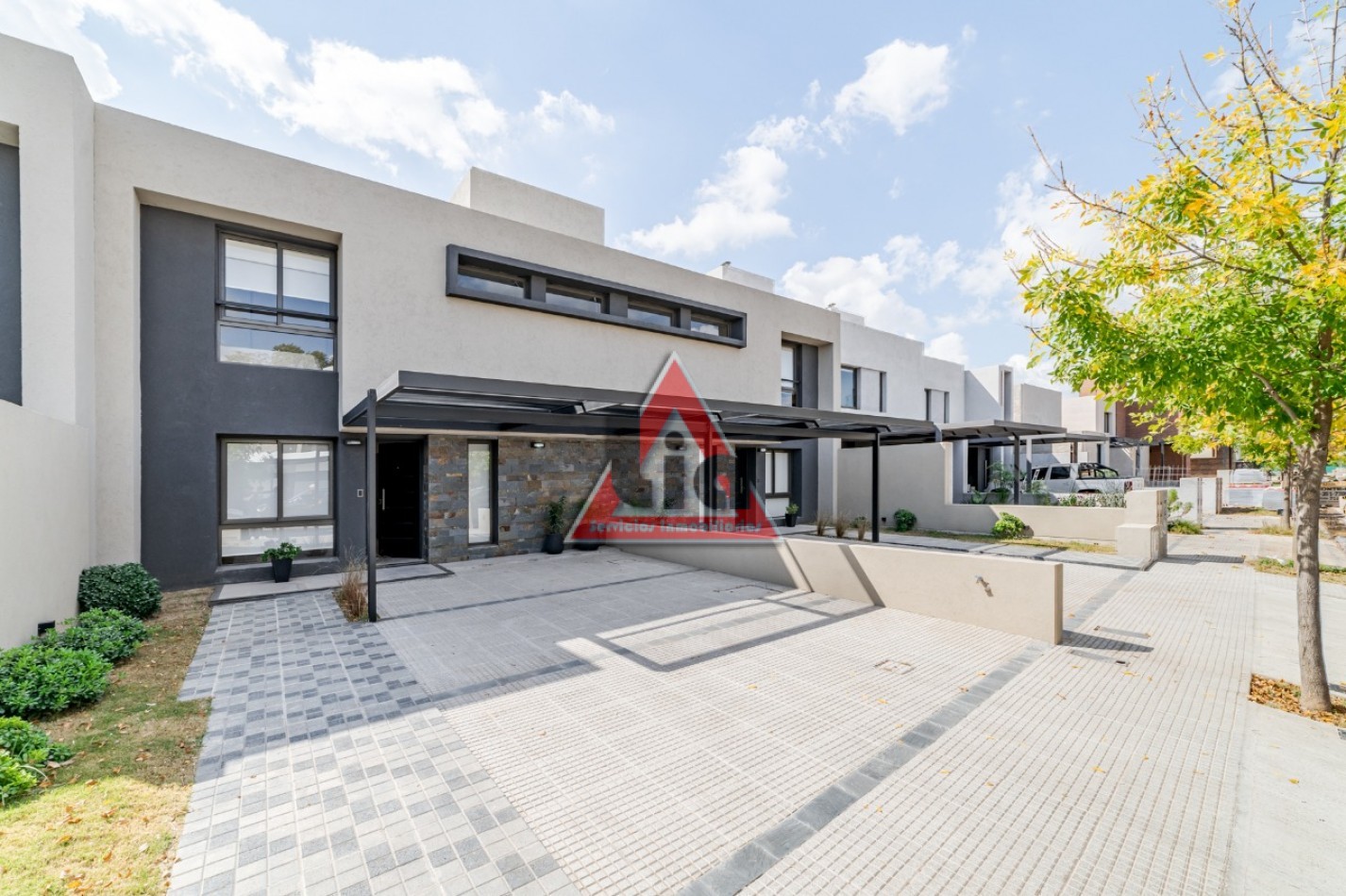 GREENVILLE 2 - DUPLEX PREMIUM - SE VENDE COMO ESTA EN LAS FOTOS-