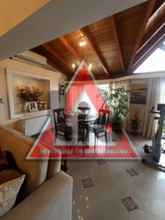 LOCAL COMERCIAL + CASA DE 3 DOR. EN PLANTA ALTA C/COCHERA X3