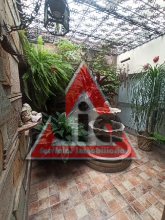 LOCAL COMERCIAL + CASA DE 3 DOR. EN PLANTA ALTA C/COCHERA X3