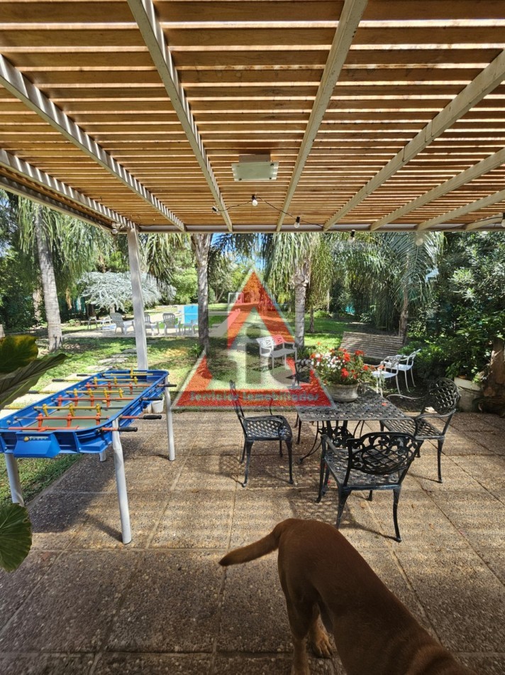 5000m2 de TERRENO CASA DE 300m2 + PARQUE Y PILETA