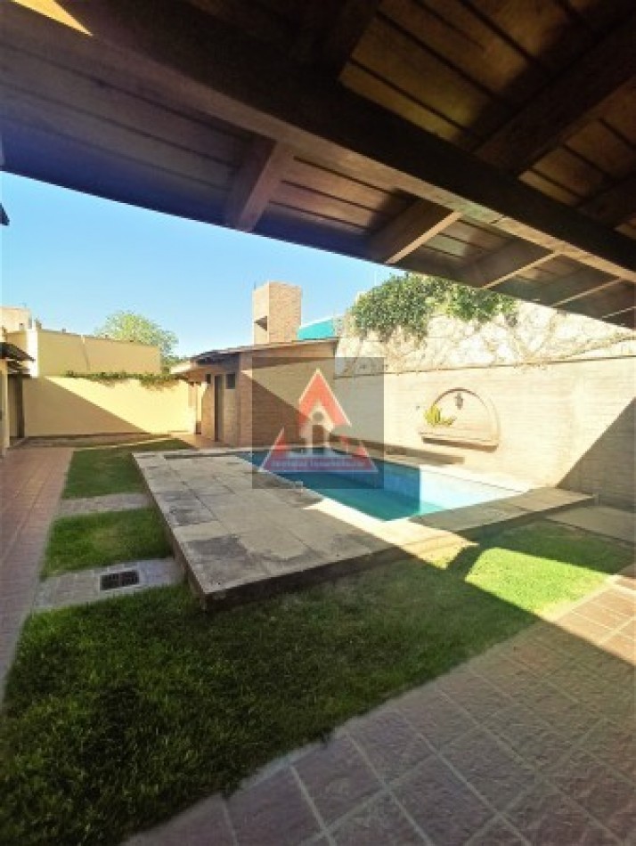 RERETASADA!!!! - CASA 4 DORMIS C/PILETA AL PRECIO DE UN DUPLEX!!