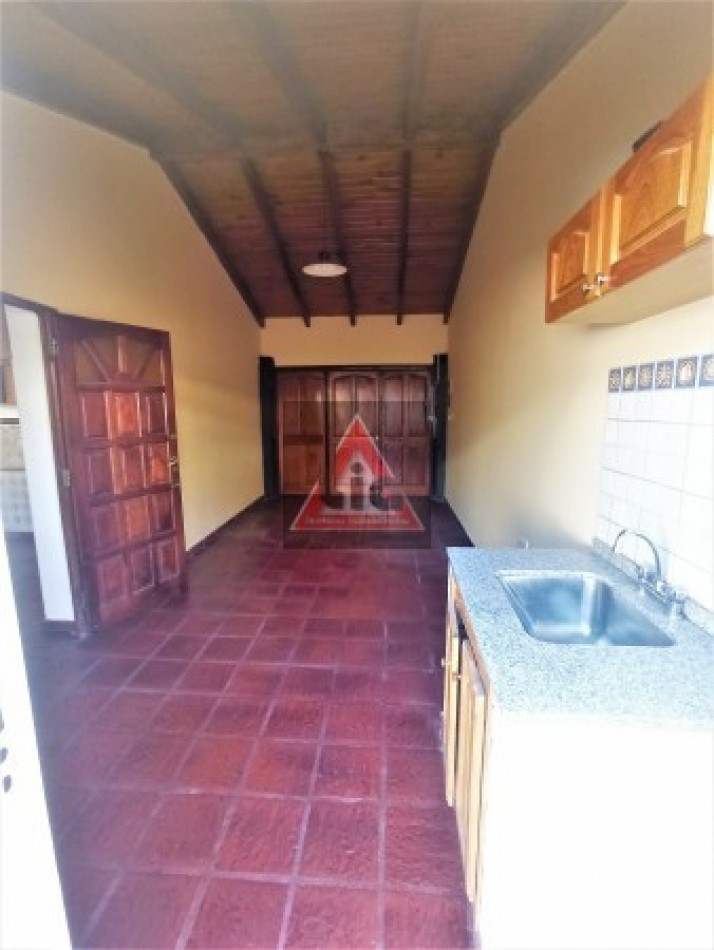RERETASADA!!!! - CASA 4 DORMIS C/PILETA AL PRECIO DE UN DUPLEX!!