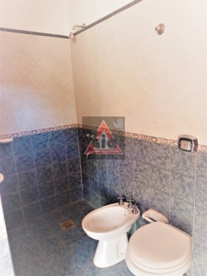 RERETASADA!!!! - CASA 4 DORMIS C/PILETA AL PRECIO DE UN DUPLEX!!
