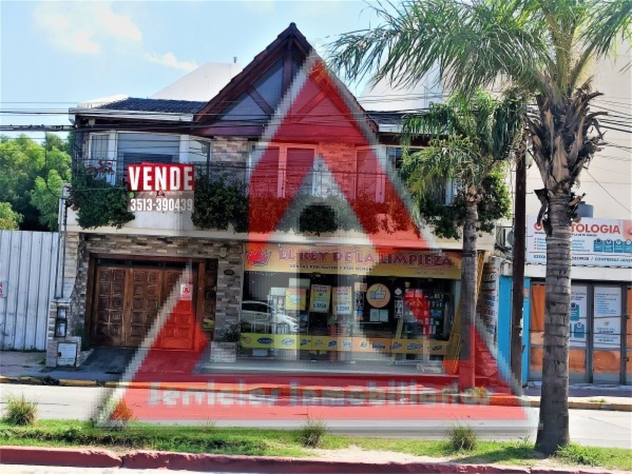 LOCAL COMERCIAL + CASA EN PLANTA ALTA