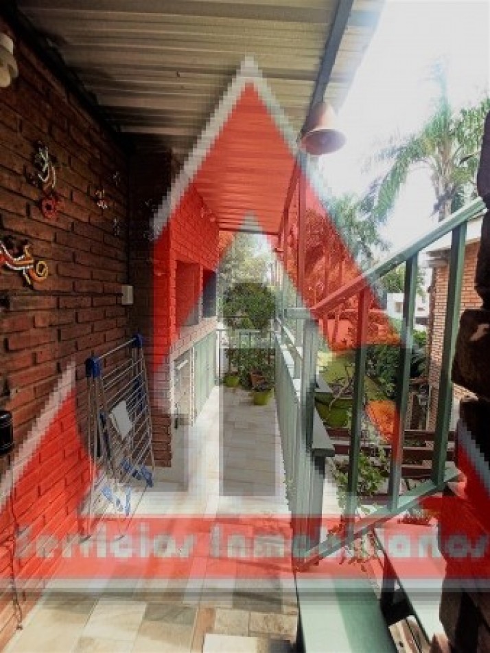 LOCAL COMERCIAL + CASA EN PLANTA ALTA