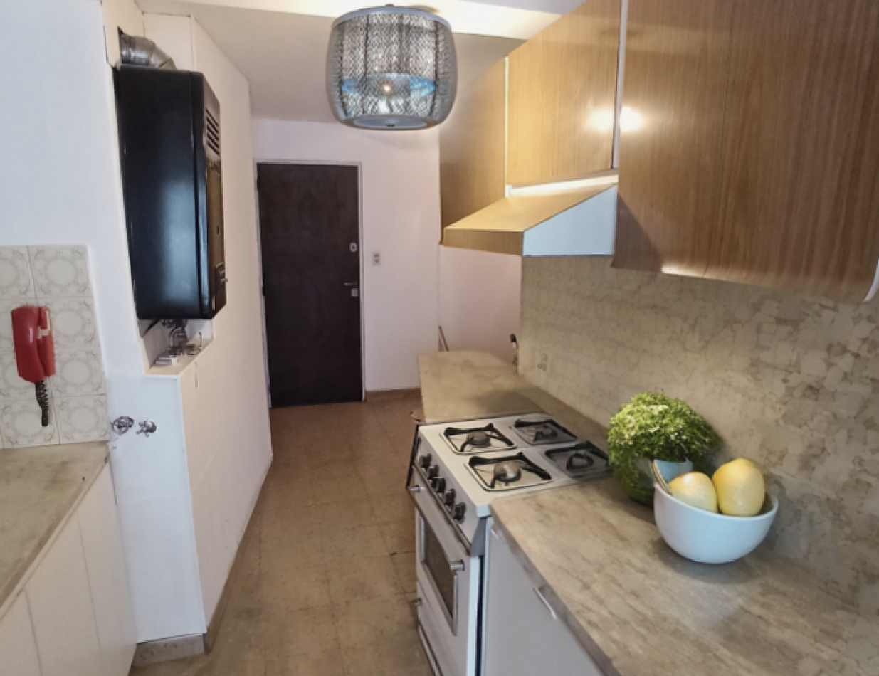 SEMIPISO DE 3 DORMITORIOS C/COCHERA + DEPENDENCIA - COLON 845 - EDIFICIO ALAS II-