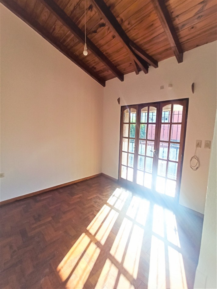 CASA 4 DORM | 360 m² | SEGURIDAD | TEJAS DEL SUR.