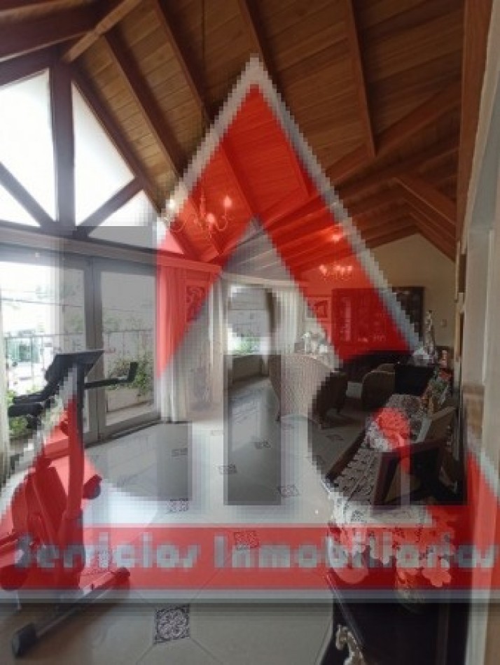 LOCAL COMERCIAL + CASA EN PLANTA ALTA