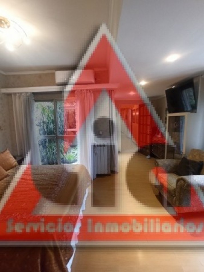 LOCAL COMERCIAL + CASA EN PLANTA ALTA
