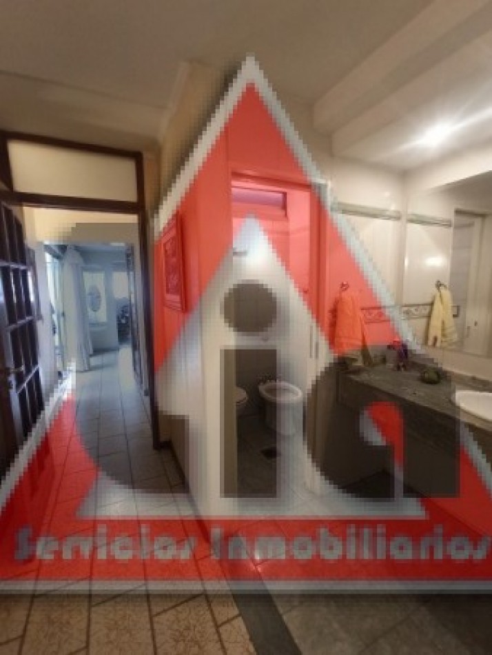 LOCAL COMERCIAL + CASA EN PLANTA ALTA