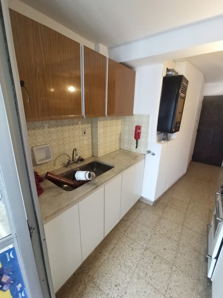 SEMIPISO DE 3 DORMITORIOS C/COCHERA + DEPENDENCIA - COLON 845 - EDIFICIO ALAS II-