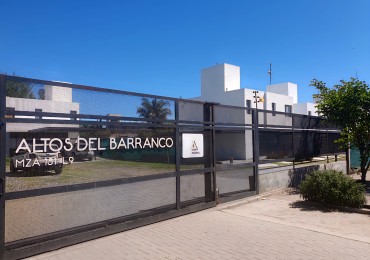 CASA 3 dormitorios - HOUSING Altos del Barranco - Valle Escondido