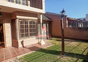 TEJAS DEL SUR - CASA 4 DORMITORIOS C/PILETA -